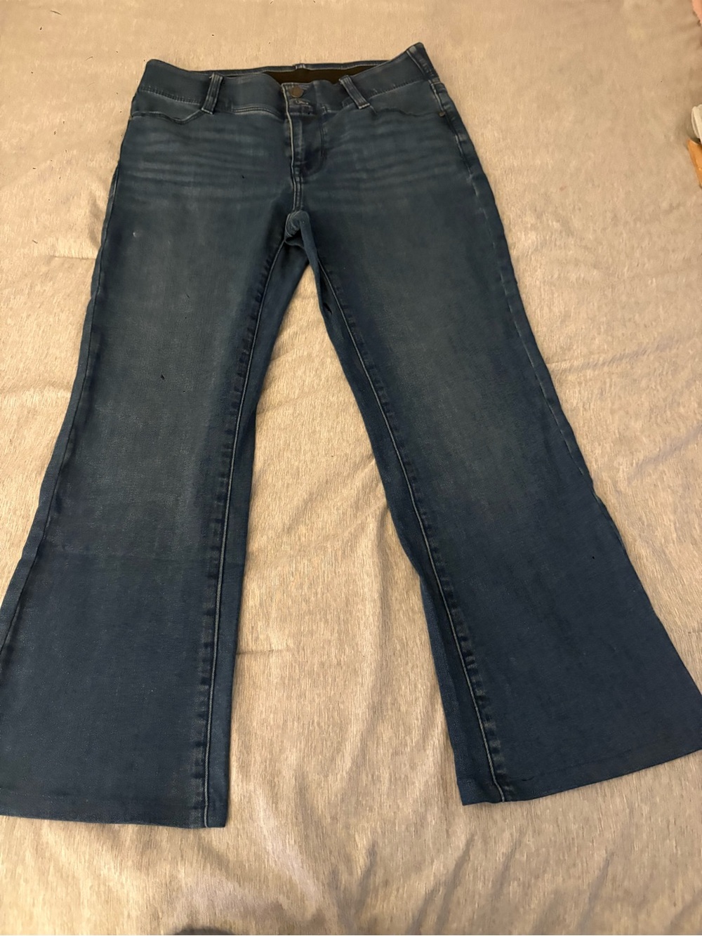 Nine West Women's Blue Jeans, size 4 Short